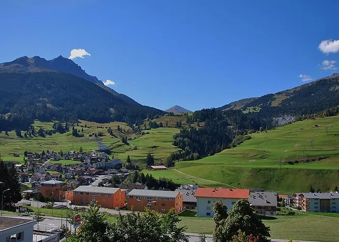 Appartement Tgesa Sunnmatt Nr. 13 *